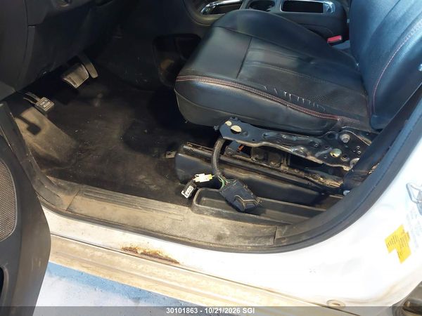 2012 DODGE GRAND CARAVAN R/T — I6