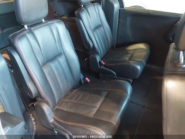 2012 DODGE GRAND CARAVAN R/T — I8