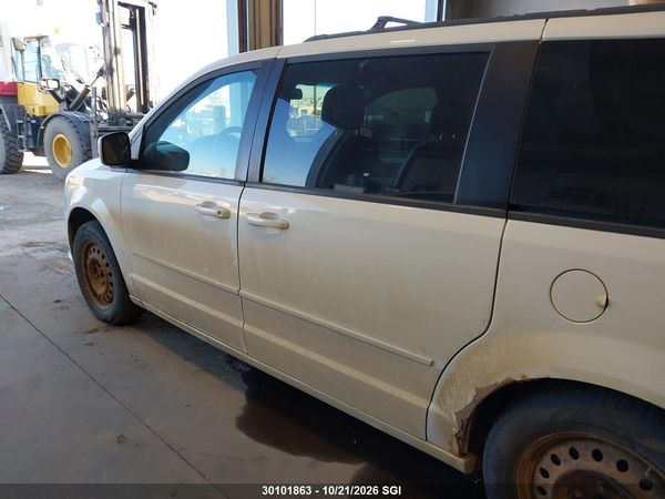 2012 DODGE GRAND CARAVAN R/T — I15