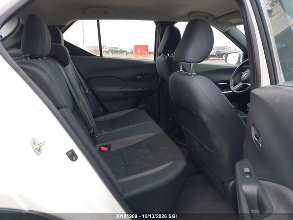2020 NISSAN KICKS — I8