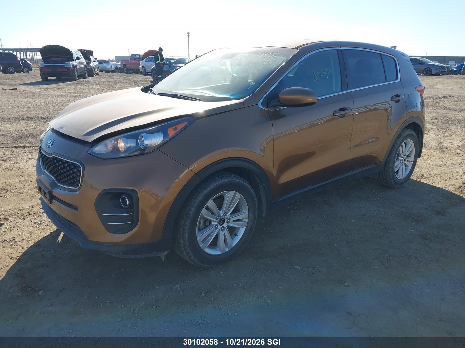 2017 KIA SPORTAGE LX — I2