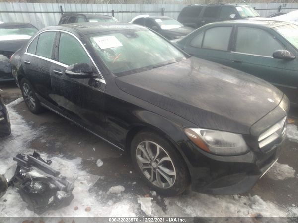 2016 MERCEDES-BENZ C 300