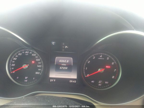 2016 MERCEDES-BENZ C 300