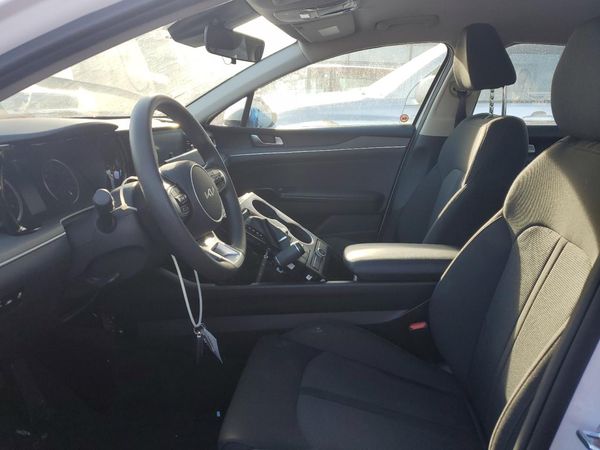 2022 KIA K5