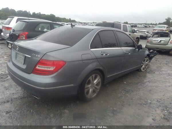 2012 MERCEDES-BENZ C 300