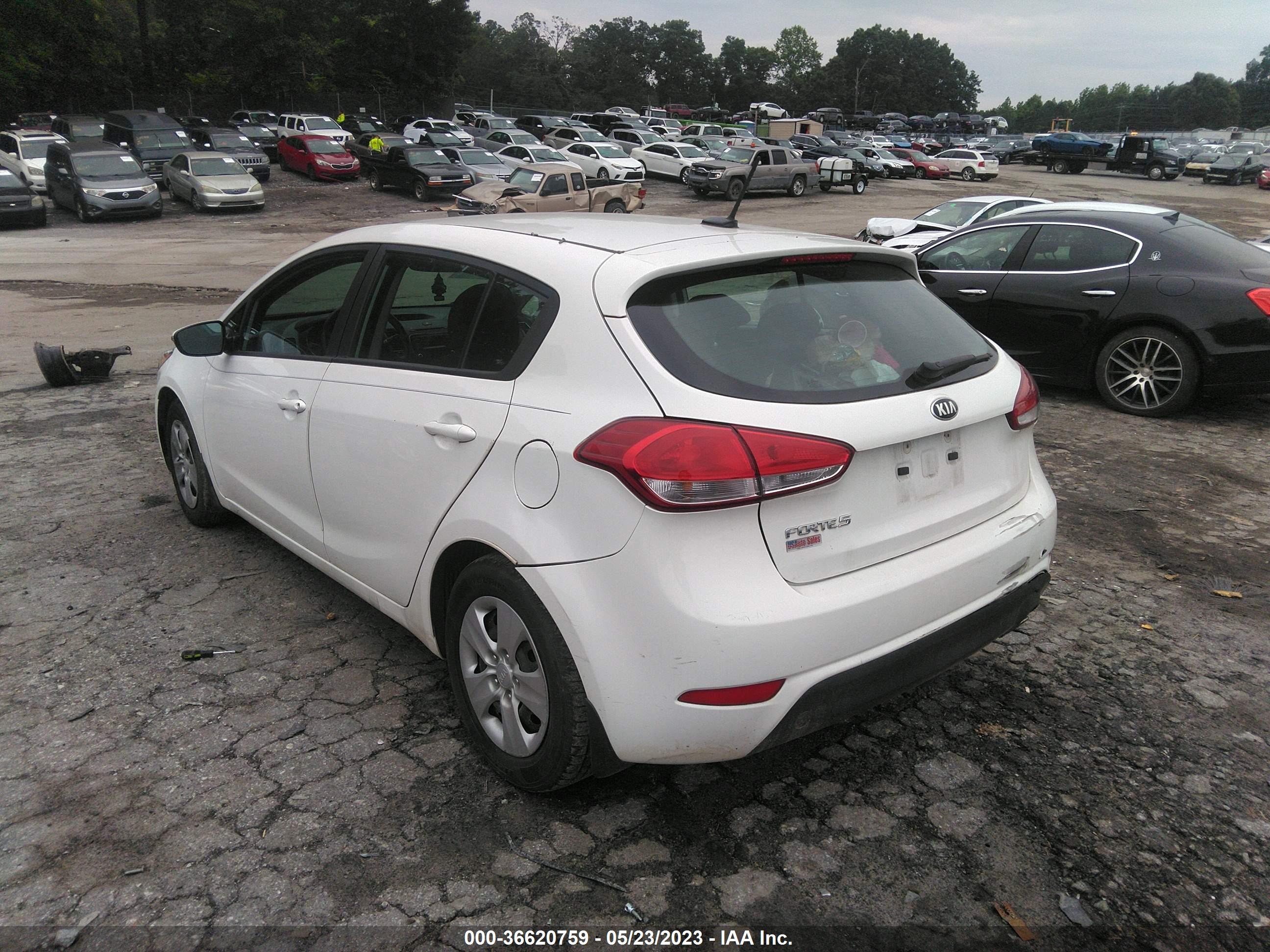 2017 KIA FORTE LX