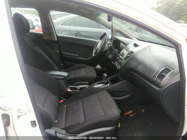 2017 KIA FORTE LX