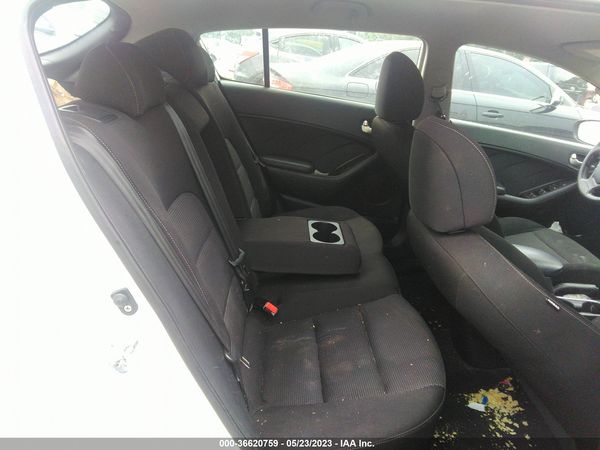 2017 KIA FORTE LX