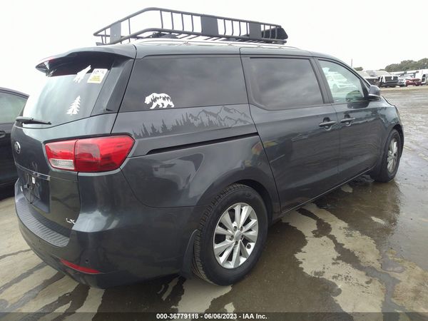 2016 KIA SEDONA LX