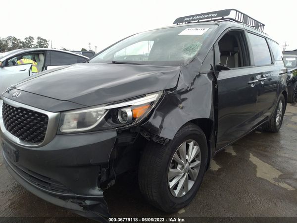 2016 KIA SEDONA LX