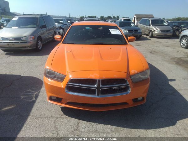 2014 DODGE CHARGER SXT