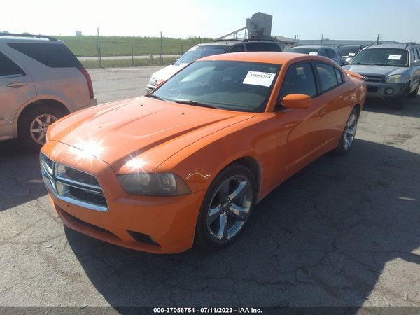 2014 DODGE CHARGER SXT