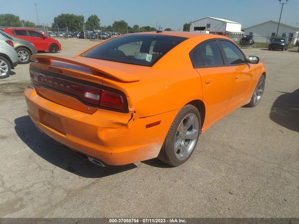 2014 DODGE CHARGER SXT