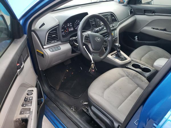 2017 HYUNDAI ELANTRA SE Base