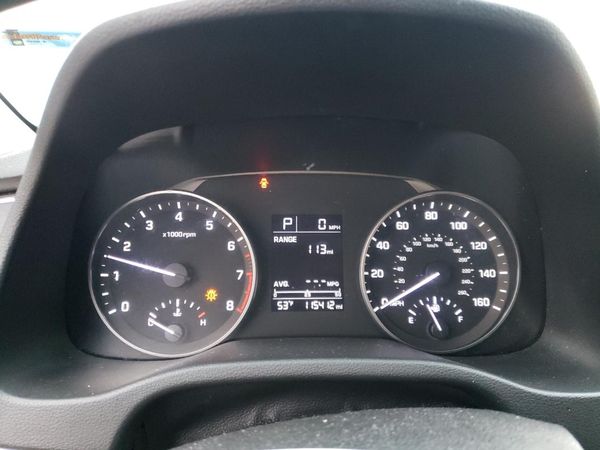2017 HYUNDAI ELANTRA SE Base