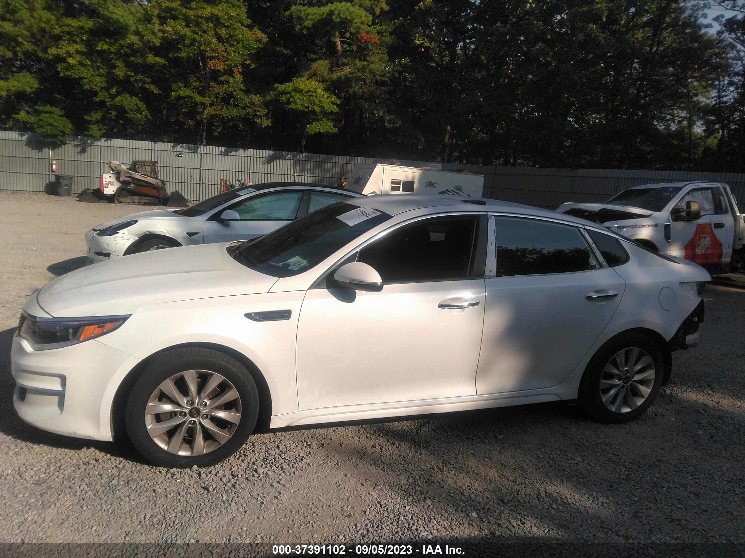2018 KIA OPTIMA LX