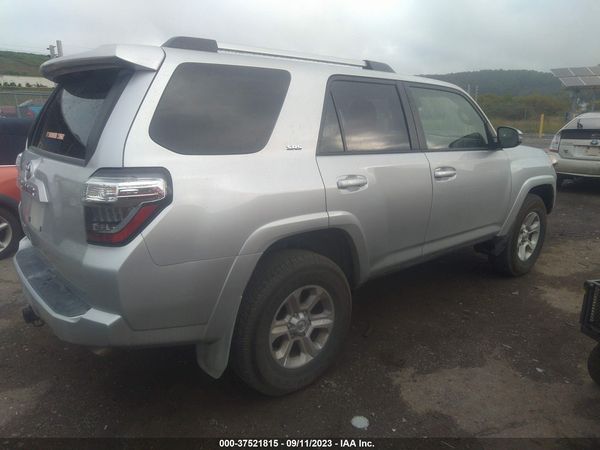 2023 TOYOTA 4RUNNER SR5 PREMIUM