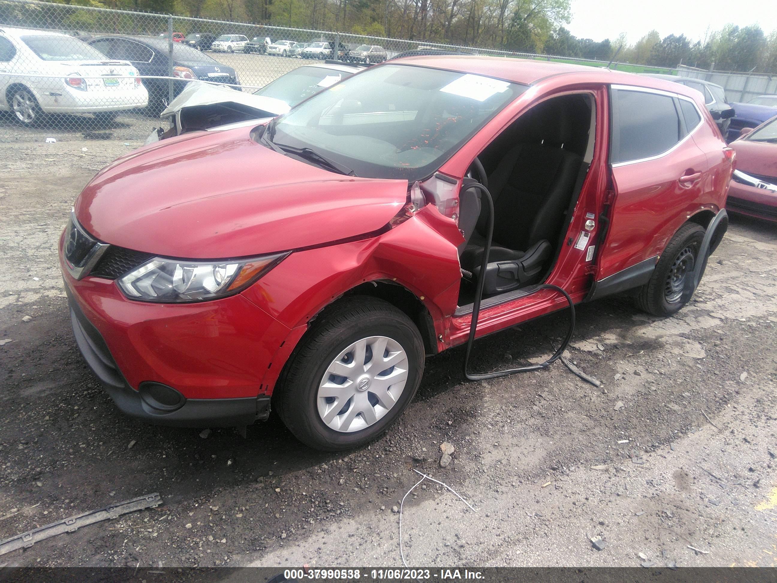 2018 NISSAN ROGUE SPORT S