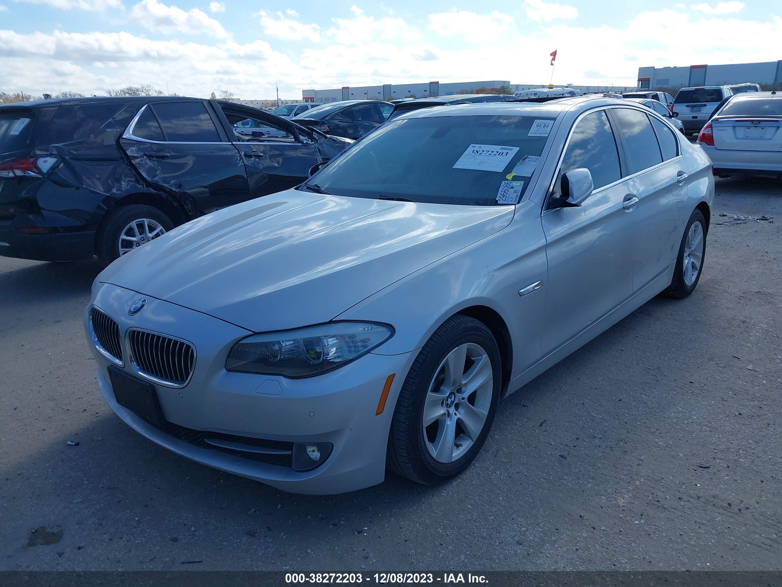 2013 BMW 5 SERIES 528I