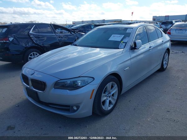 2013 BMW 5 SERIES 528I