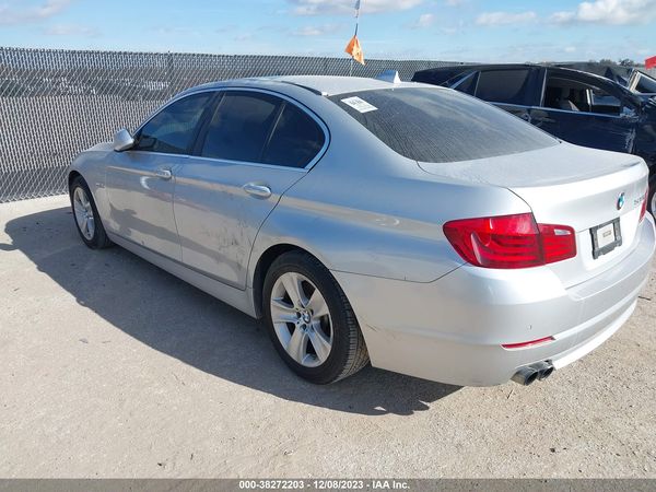 2013 BMW 5 SERIES 528I
