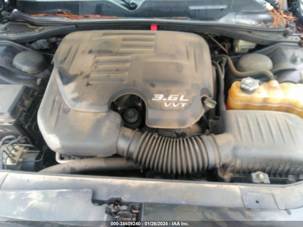 2013 DODGE CHALLENGER SXT