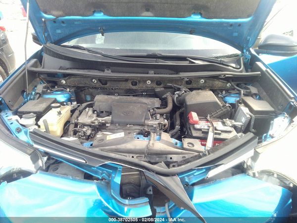2017 TOYOTA RAV4 LE