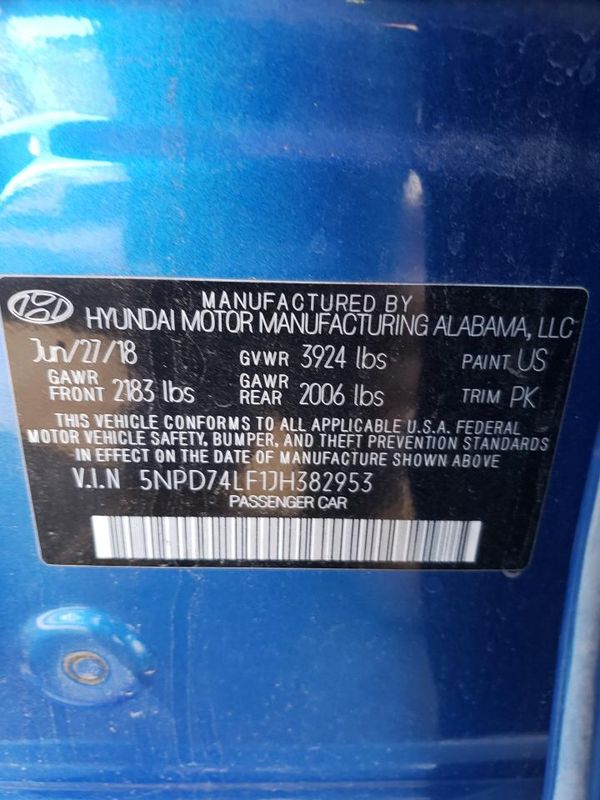 2018 HYUNDAI ELANTRA SE