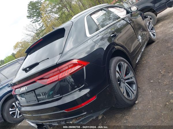 2019 AUDI Q8 quattro Premium Plus