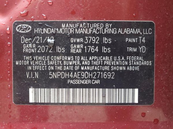 2013 HYUNDAI ELANTRA