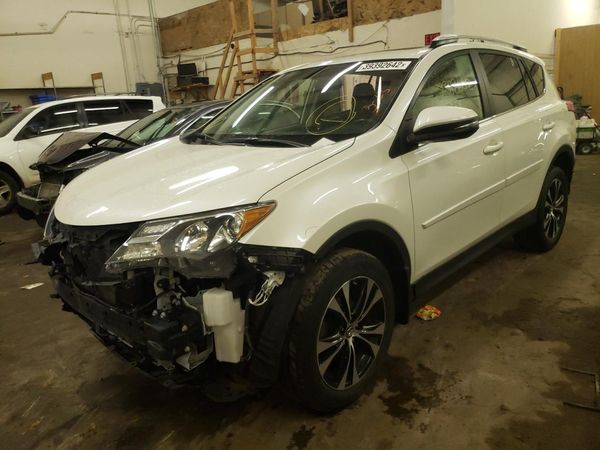 2015 TOYOTA RAV4