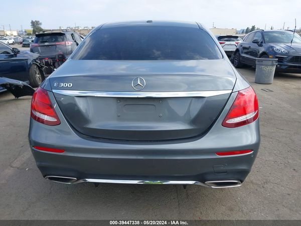 2017 MERCEDES-BENZ E 300 E300
