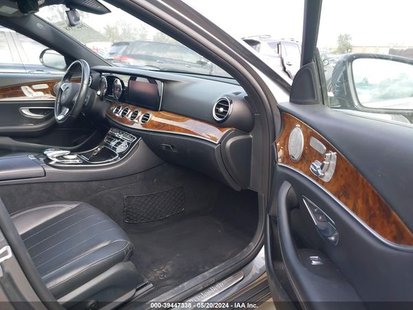 2017 MERCEDES-BENZ E 300 E300