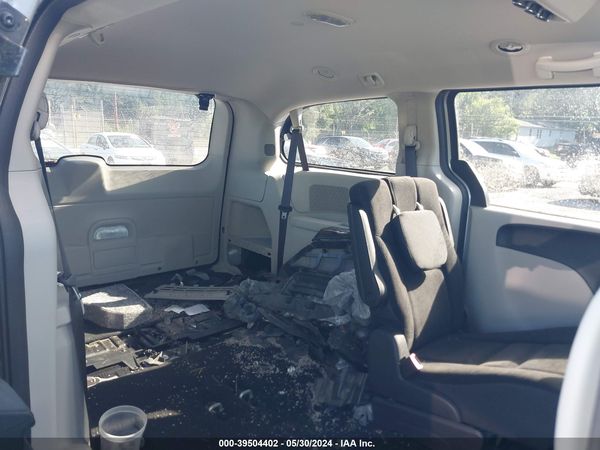 2019 DODGE GRAND CARAVAN SE — I8