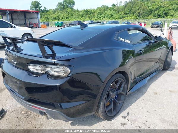 2021 CHEVROLET CAMARO RWD  1SS — I4