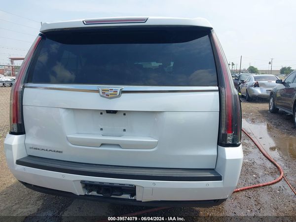 2017 CADILLAC ESCALADE ESV PLATINUM