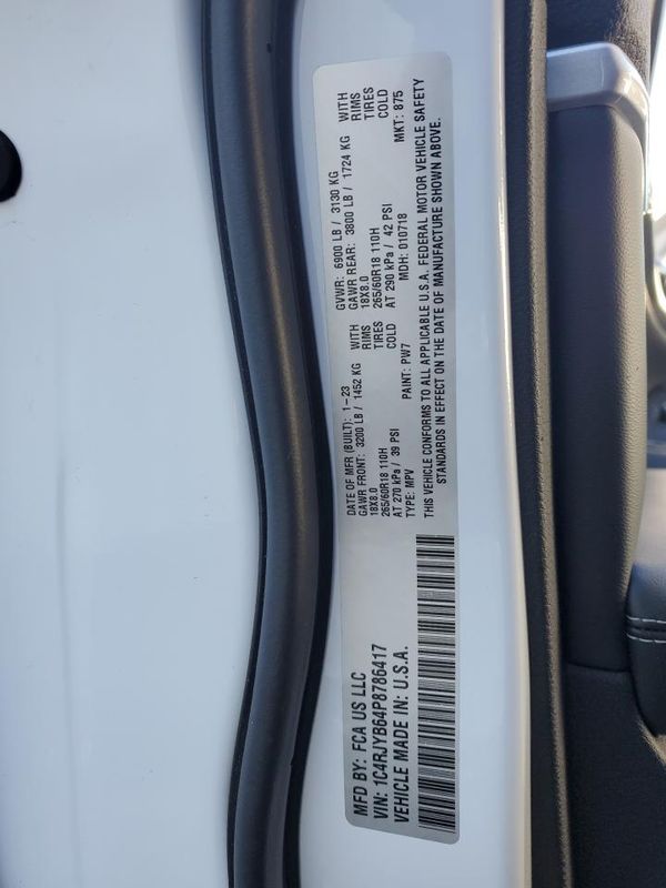 2023 JEEP GRAND CHEROKEE 4XE — VINS