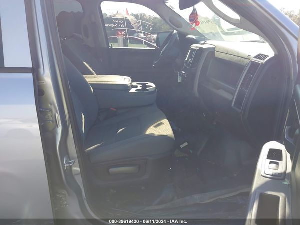 2019 RAM 1500 CLASSIC TRADESMAN  4X4 5'7 BOX