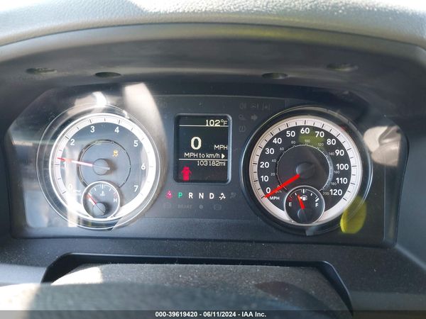 2019 RAM 1500 CLASSIC TRADESMAN  4X4 5'7 BOX