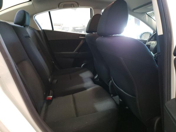 2012 MAZDA 3 Touring/GS