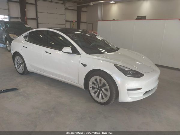 2022 TESLA MODEL 3
