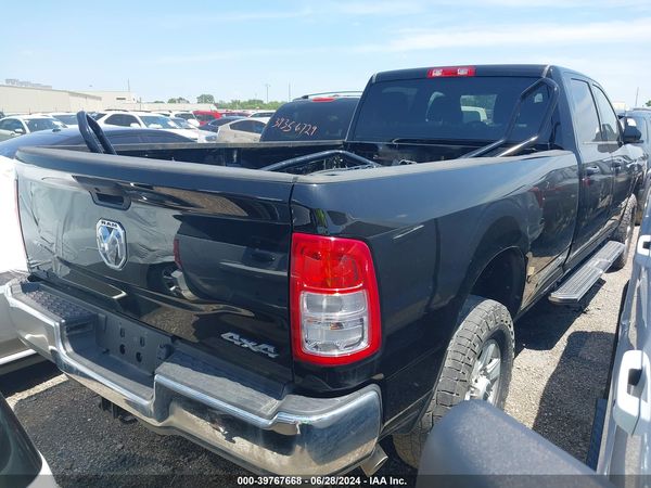 2022 RAM 2500 TRADESMAN  4X4 8' BOX