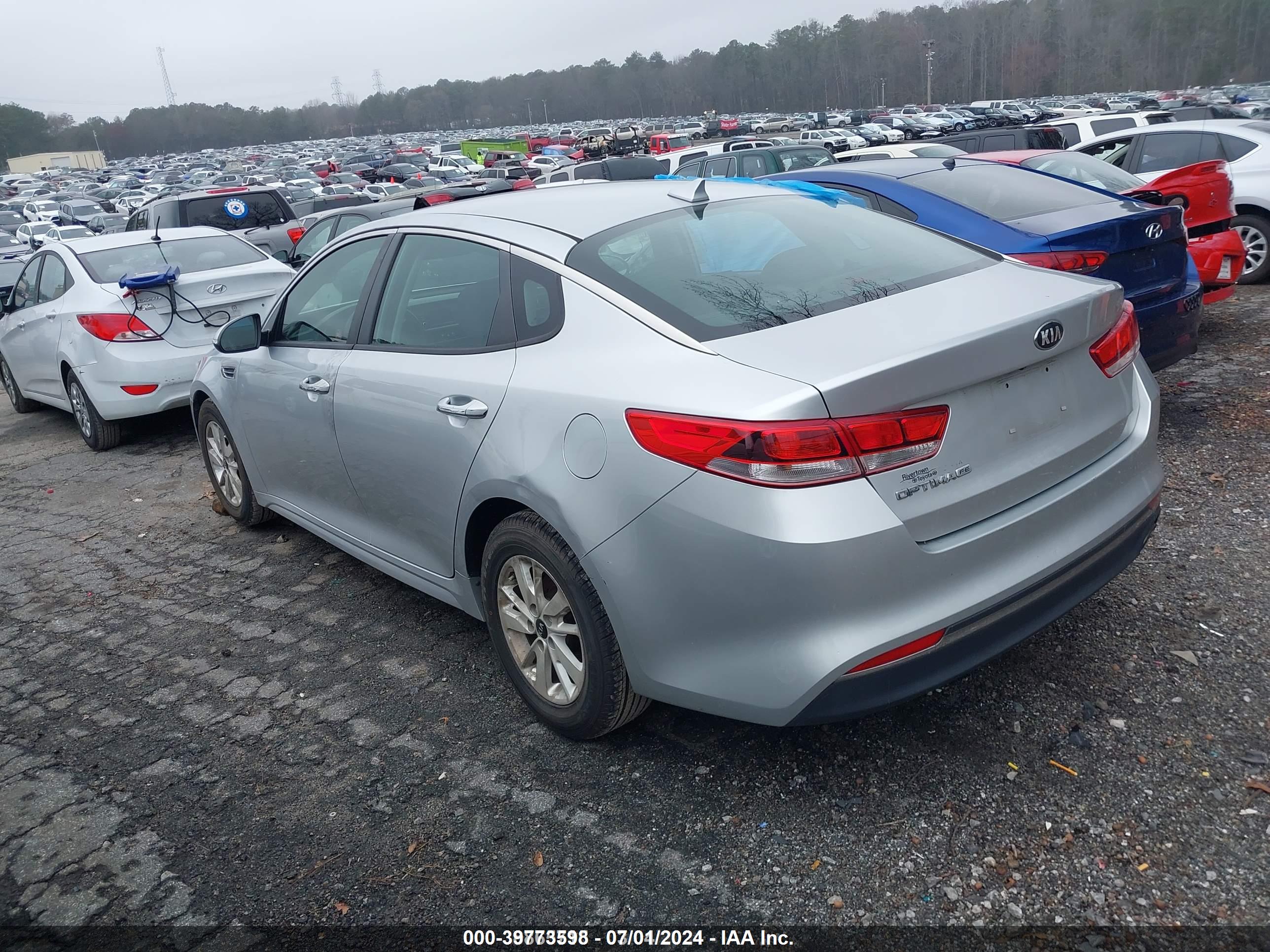 2016 KIA OPTIMA LX