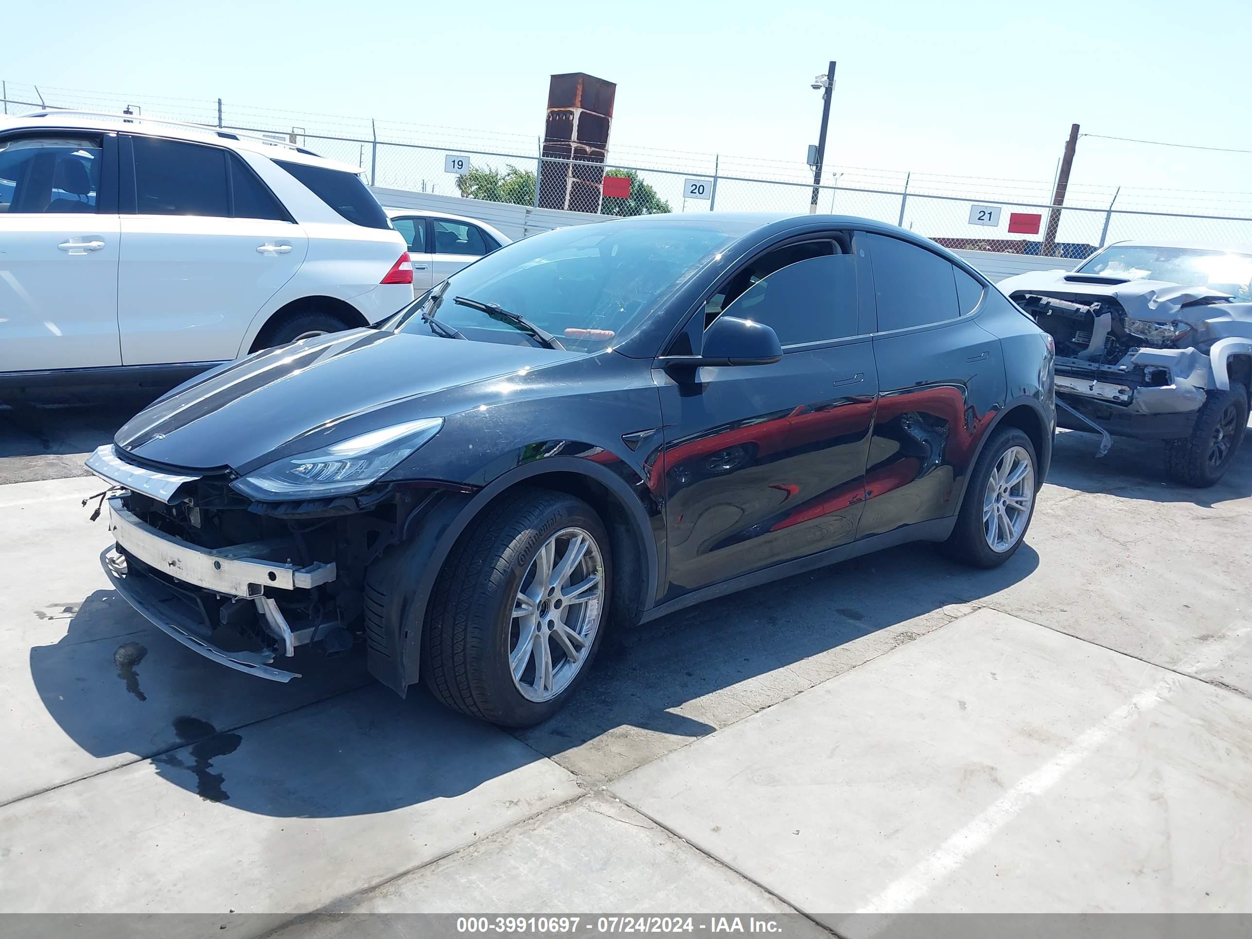 2021 TESLA MODEL Y