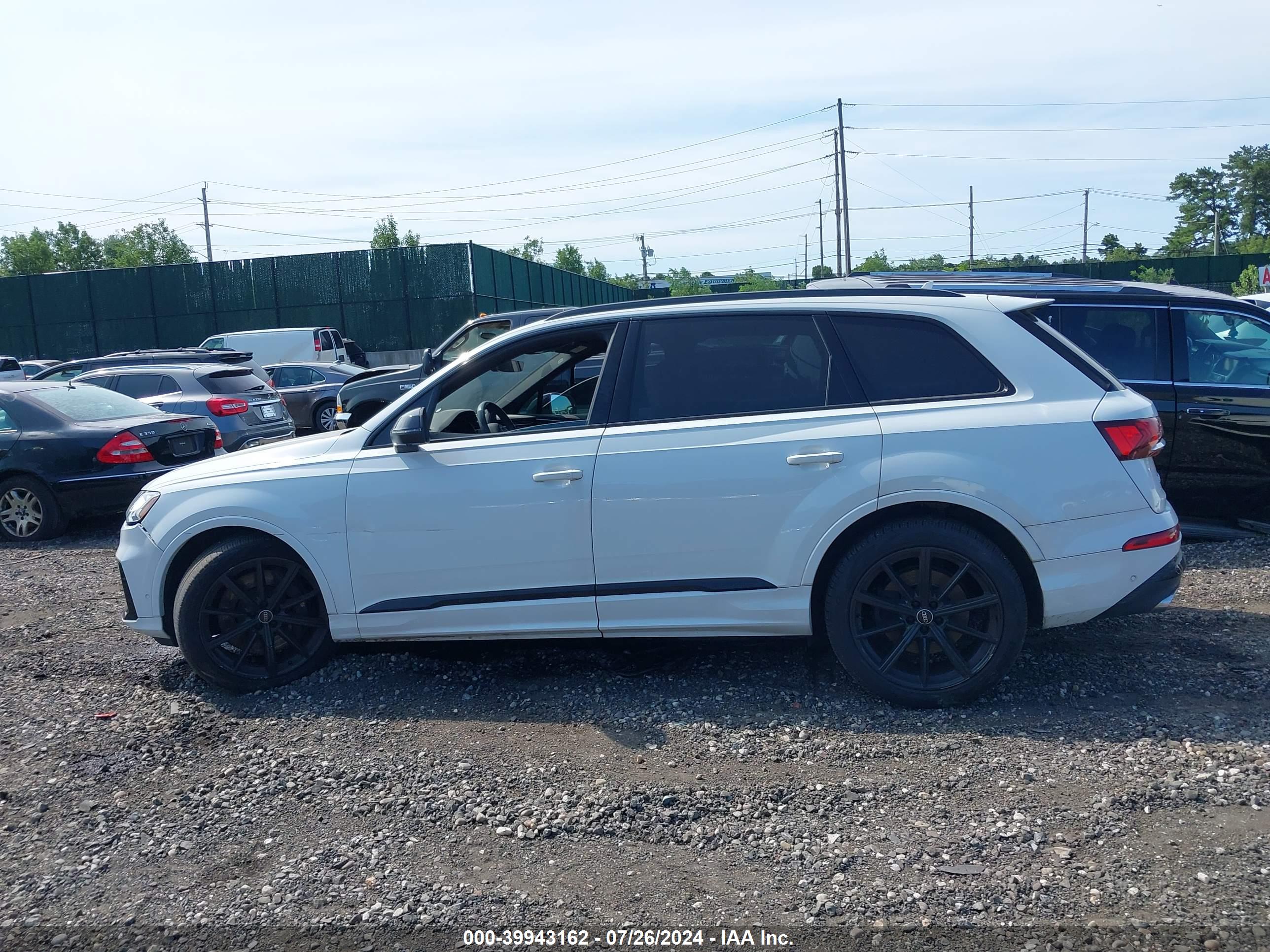 2021 AUDI SQ7
