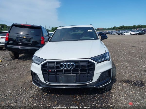 2021 AUDI SQ7