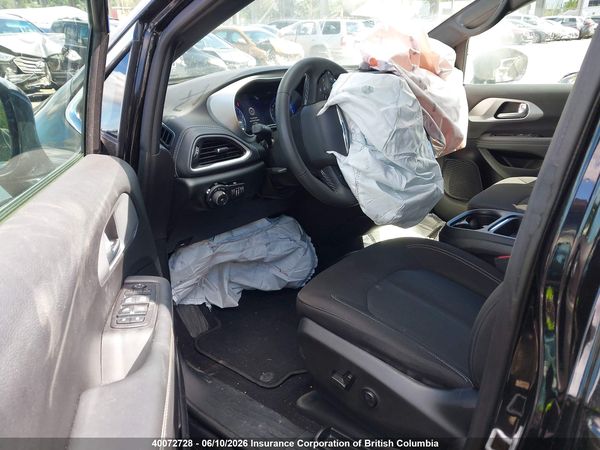 2024 CHRYSLER PACIFICA TOURING