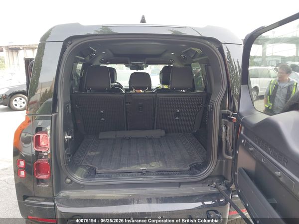 2024 LAND ROVER DEFENDER 110 X-DYNAMIC SE
