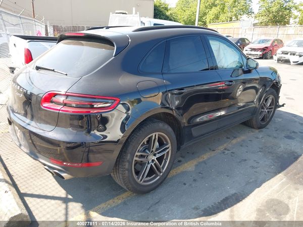 2018 PORSCHE MACAN S