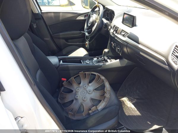 2018 MAZDA 3 Sport